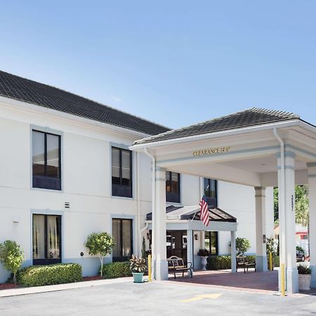 Baymont By Wyndham Savannah/Garden City Port Wentworth Exterior foto